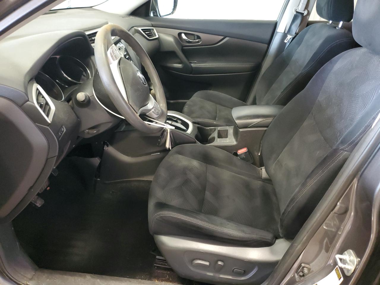 2015 Nissan Rogue - Image 7