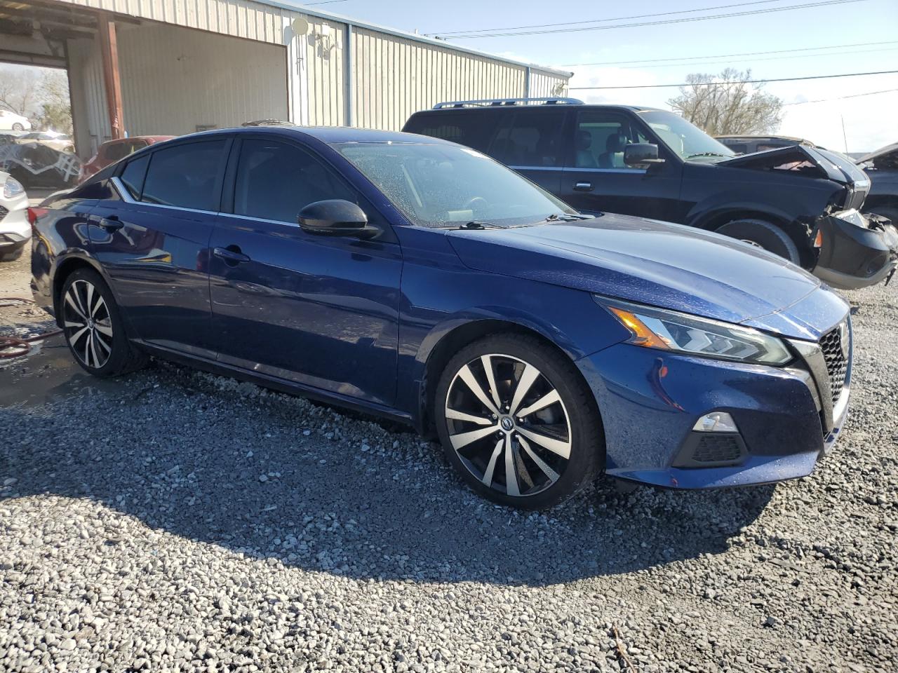 2019 Nissan Altima - Image 4