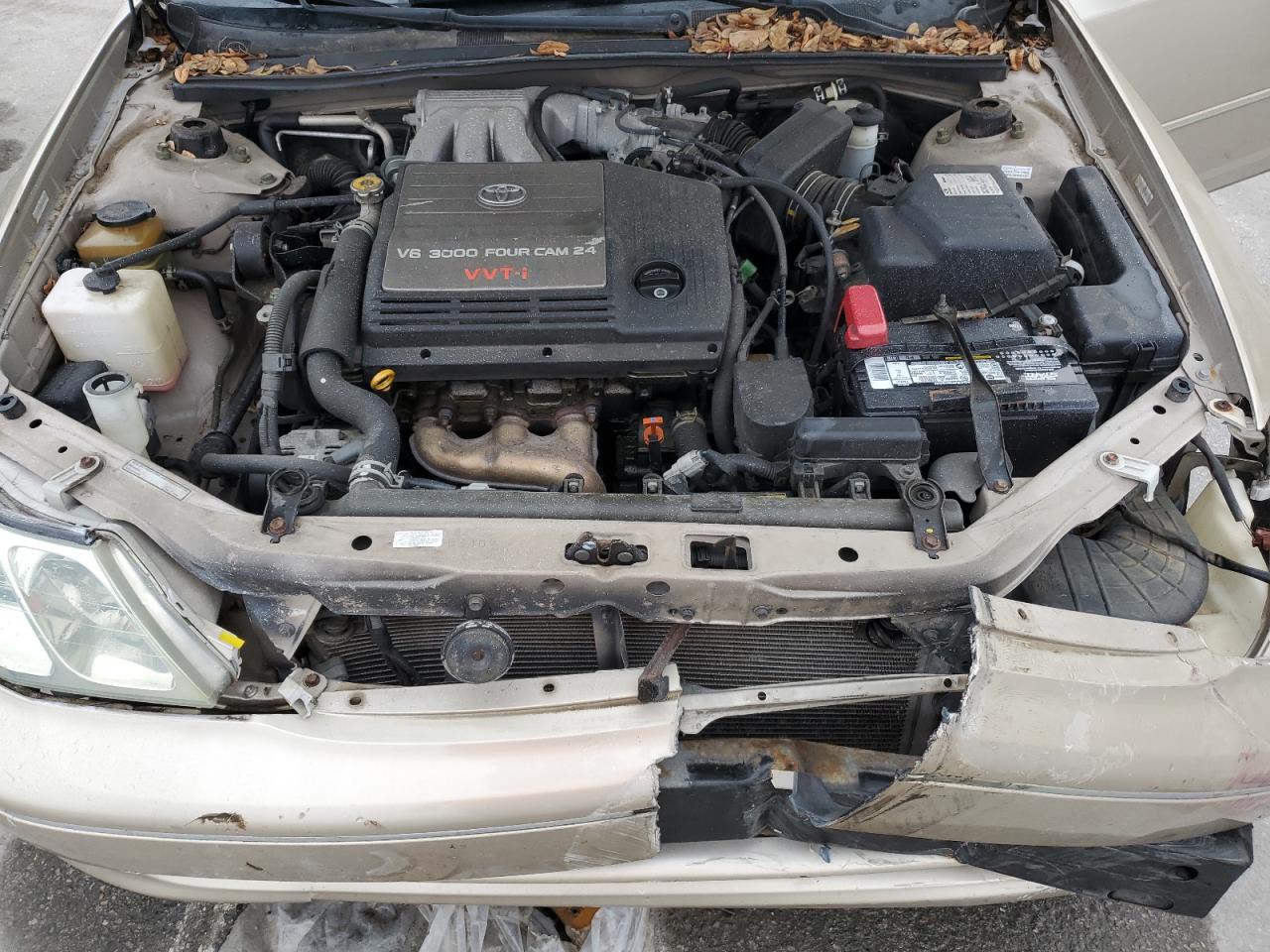 2004 Toyota Avalon - Image 12
