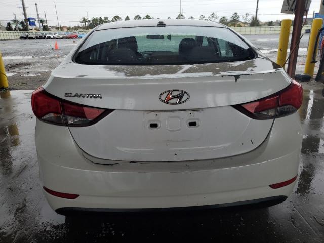  HYUNDAI ELANTRA 2016 Білий