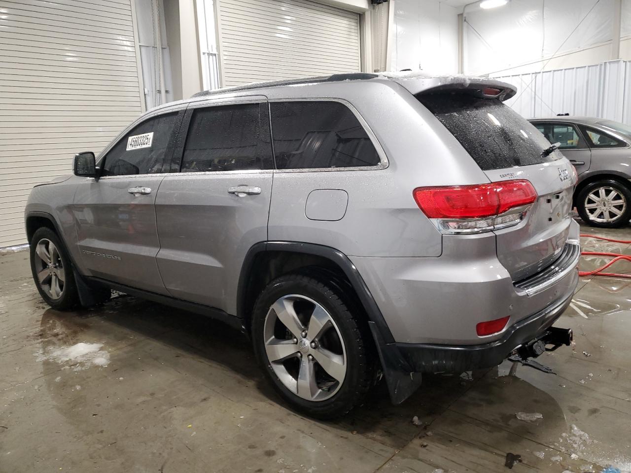 2016 Jeep Grand Cherokee - Image 2