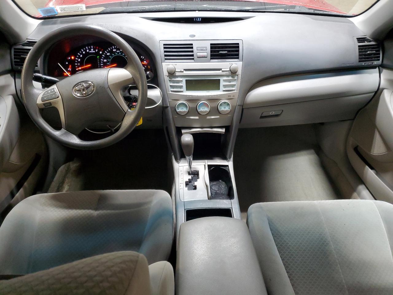 2009 Toyota Camry - Image 8