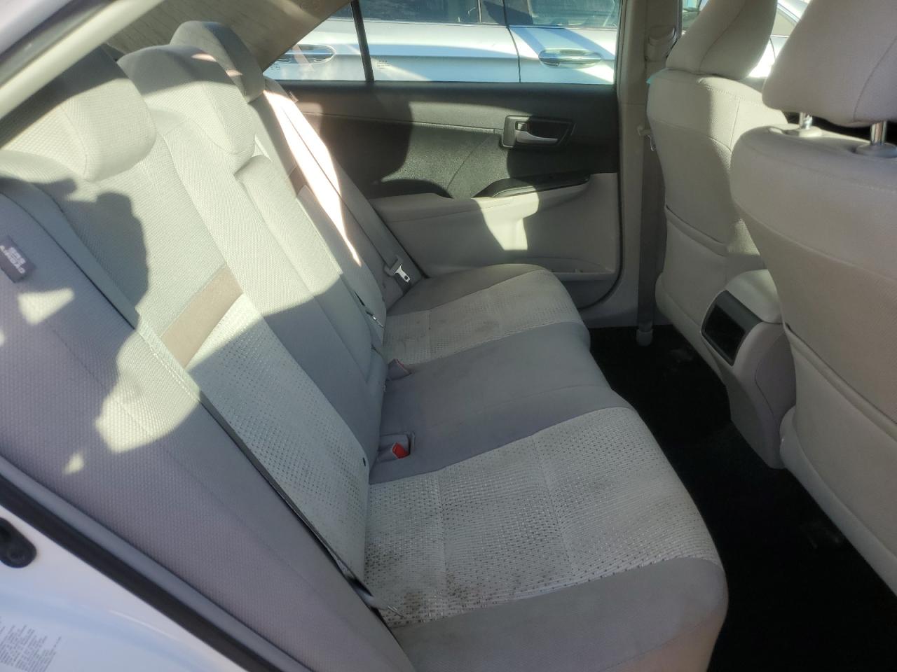 2014 Toyota Camry - Image 10