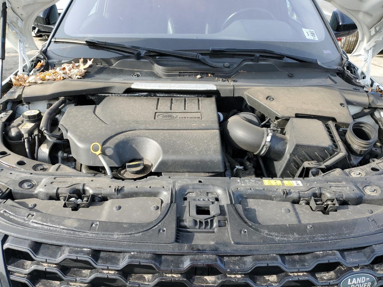 2020 Land Rover Range Rover - Image 12