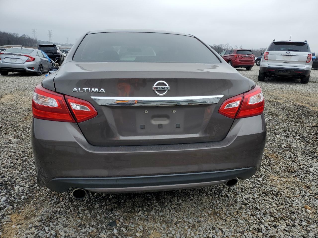 2017 Nissan Altima - Image 6