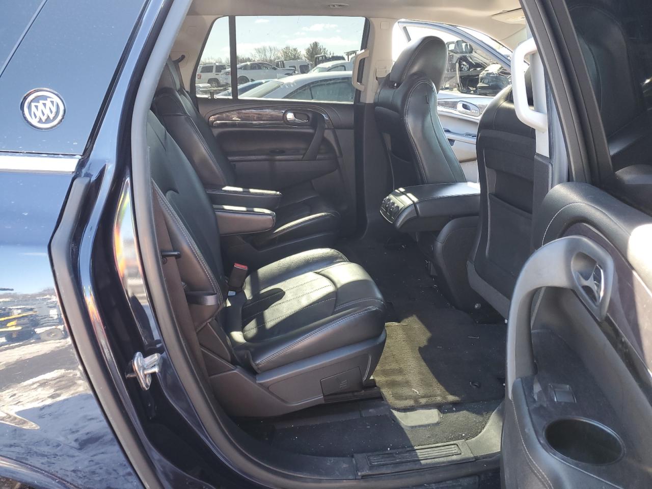 2016 Buick Enclave - Image 11