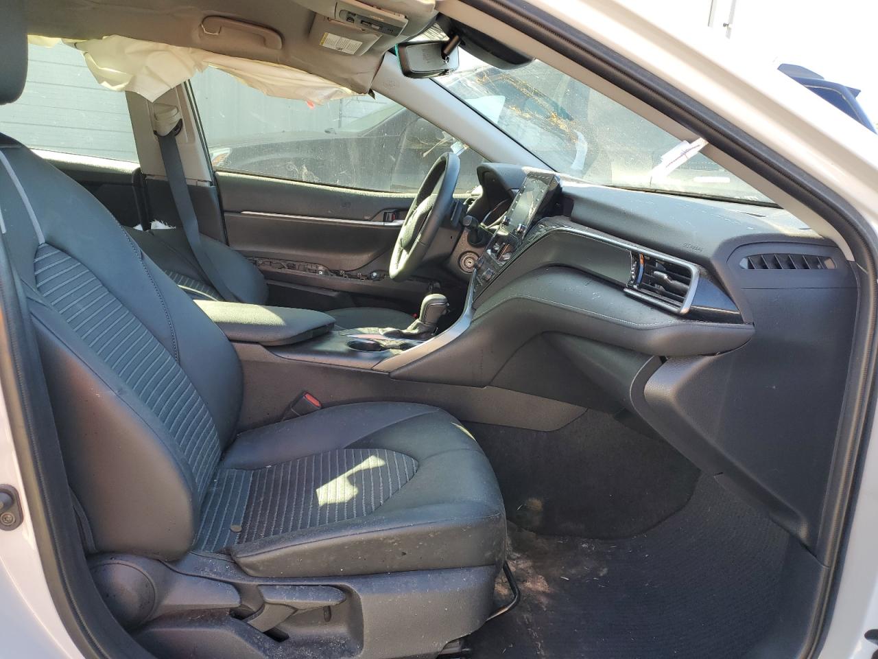 2023 Toyota Camry - Image 7
