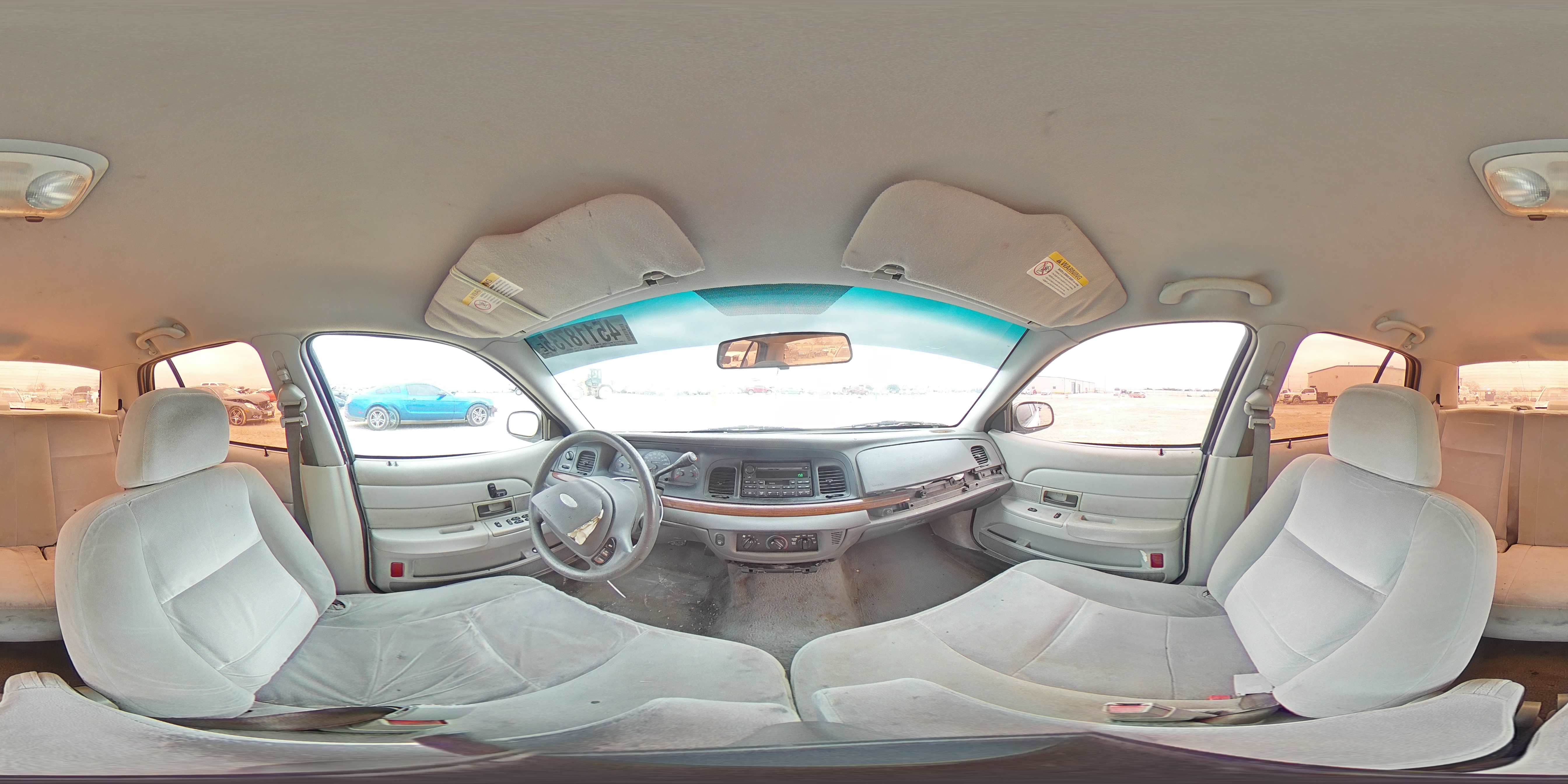 2004 Ford Crown Victoria VIN: 2FAFP73W74X150523 Lot: 45118735