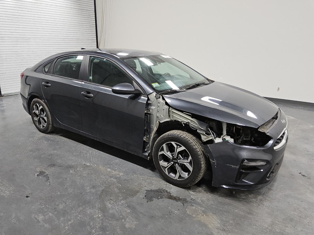 2021 Kia Forte - Image 4