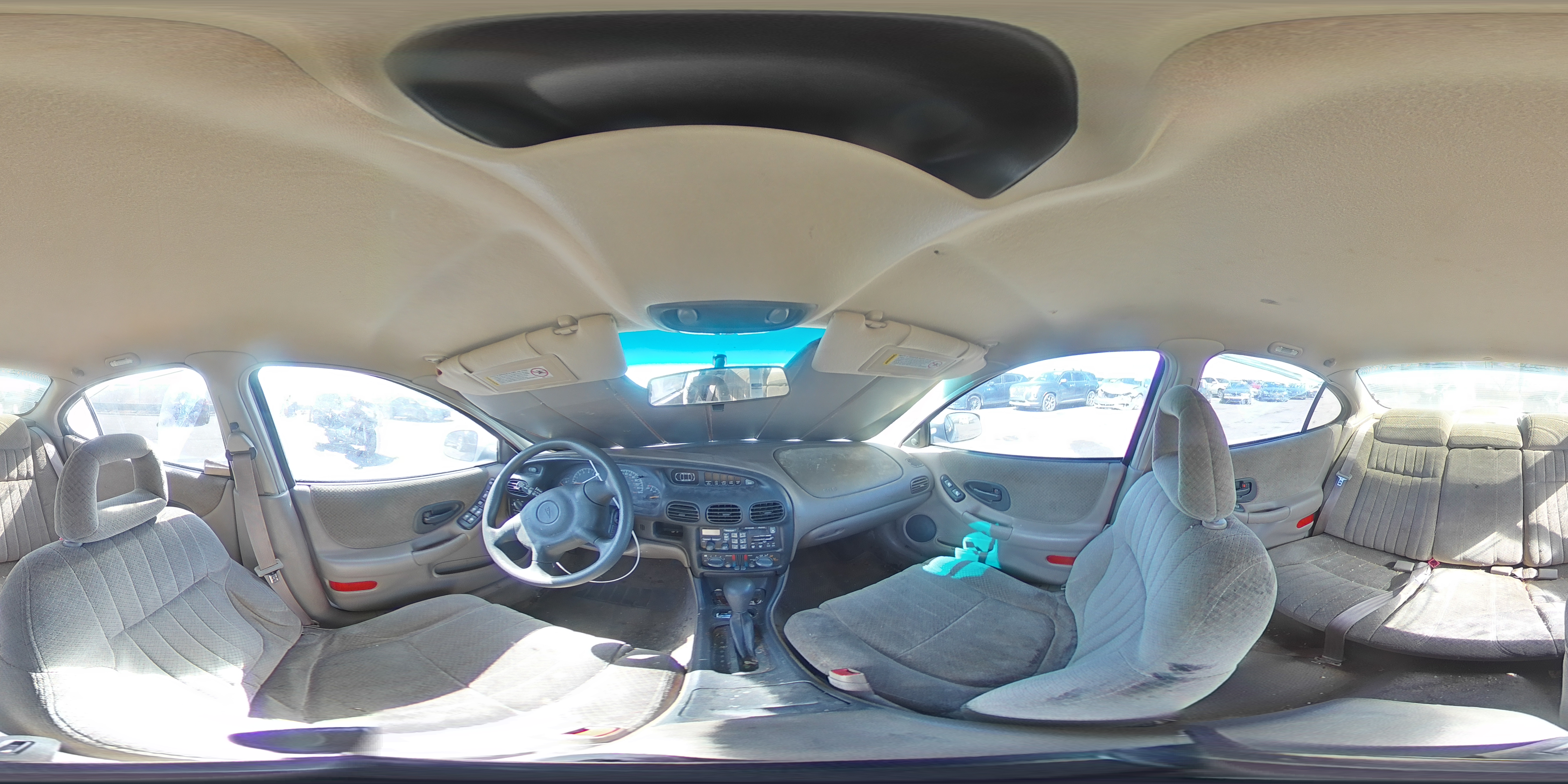 2001 Pontiac Grand Prix - Image 12