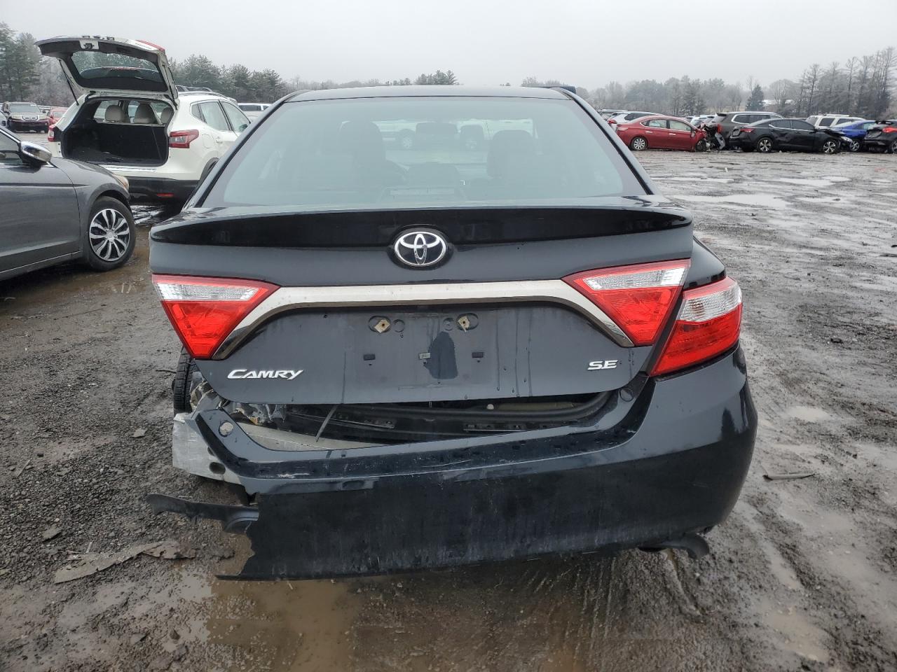 2015 Toyota Camry - Image 6