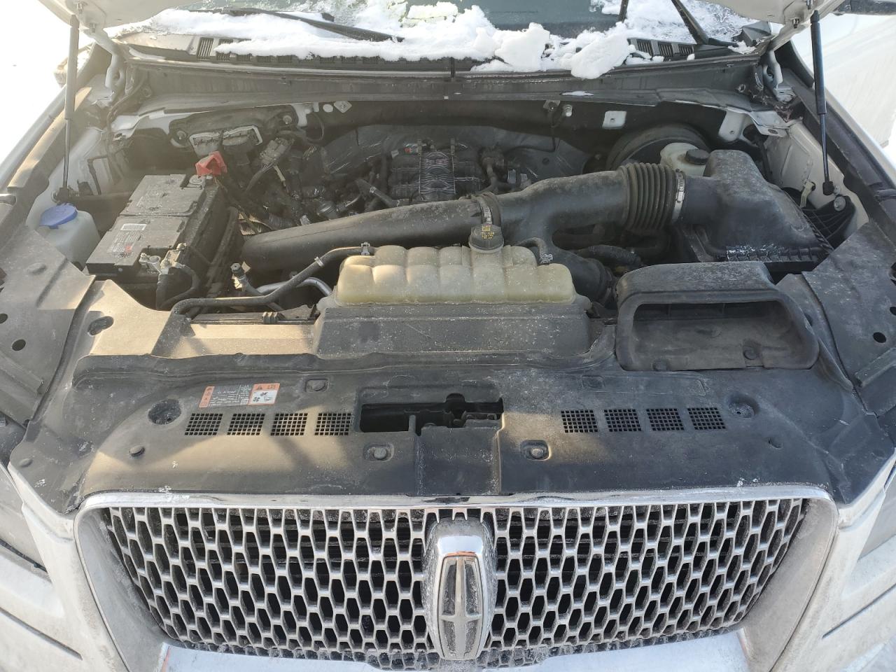 2021 Lincoln Navigator - Image 14