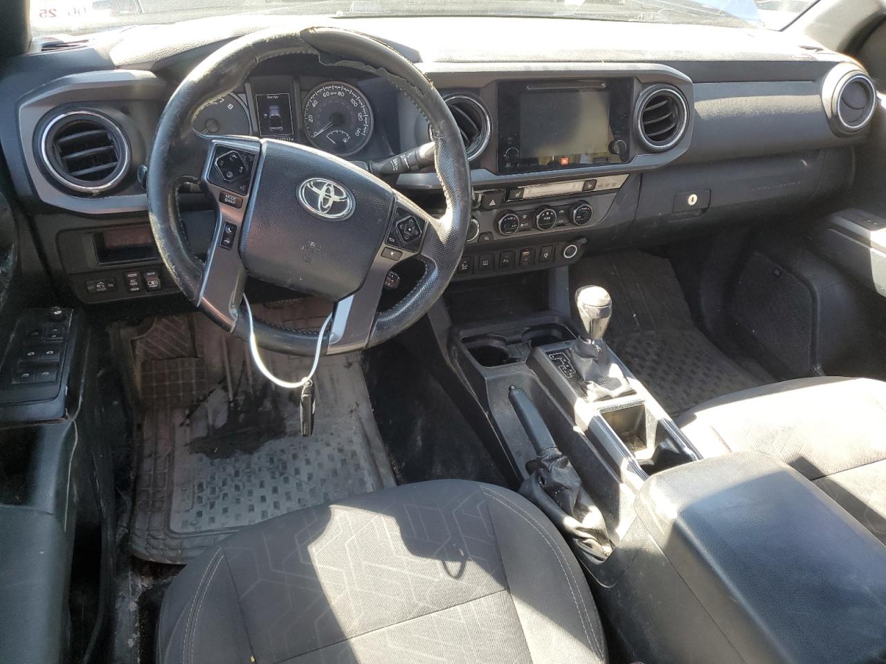 2017 Toyota Tacoma - Image 8