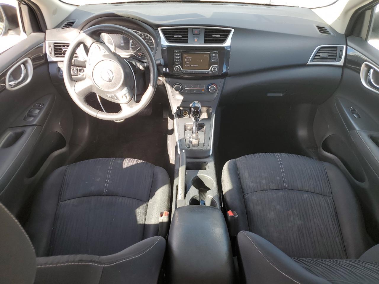 2016 Nissan Sentra - Image 8