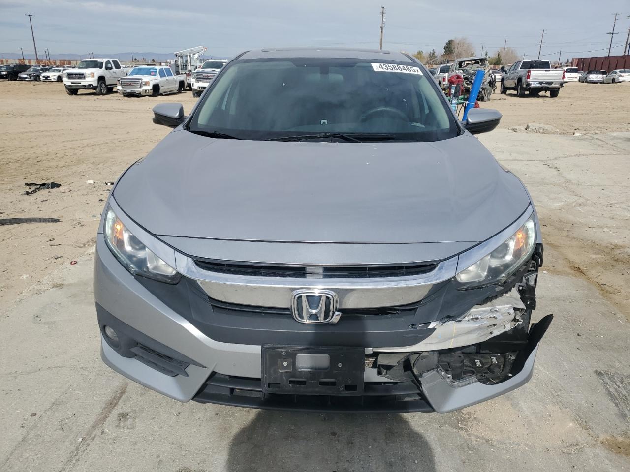 2016 Honda Civic - Image 5