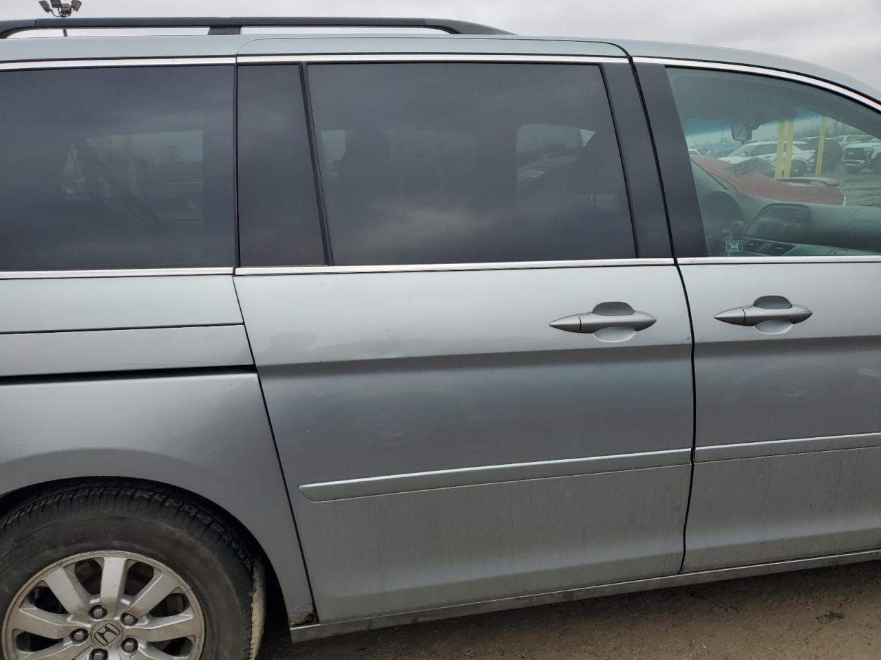 2009 Honda Odyssey - Image 10