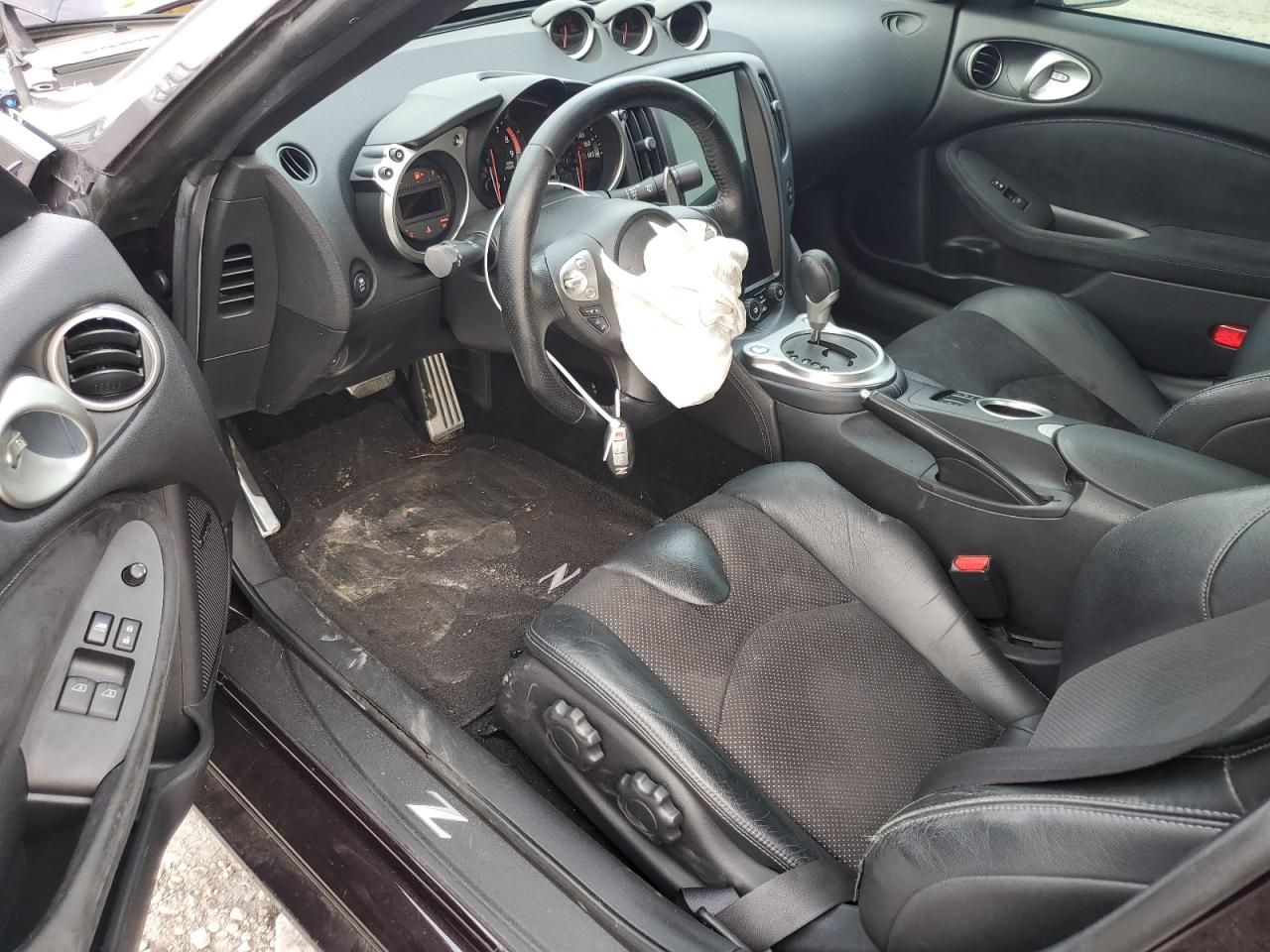 2014 Nissan 370Z - Image 8