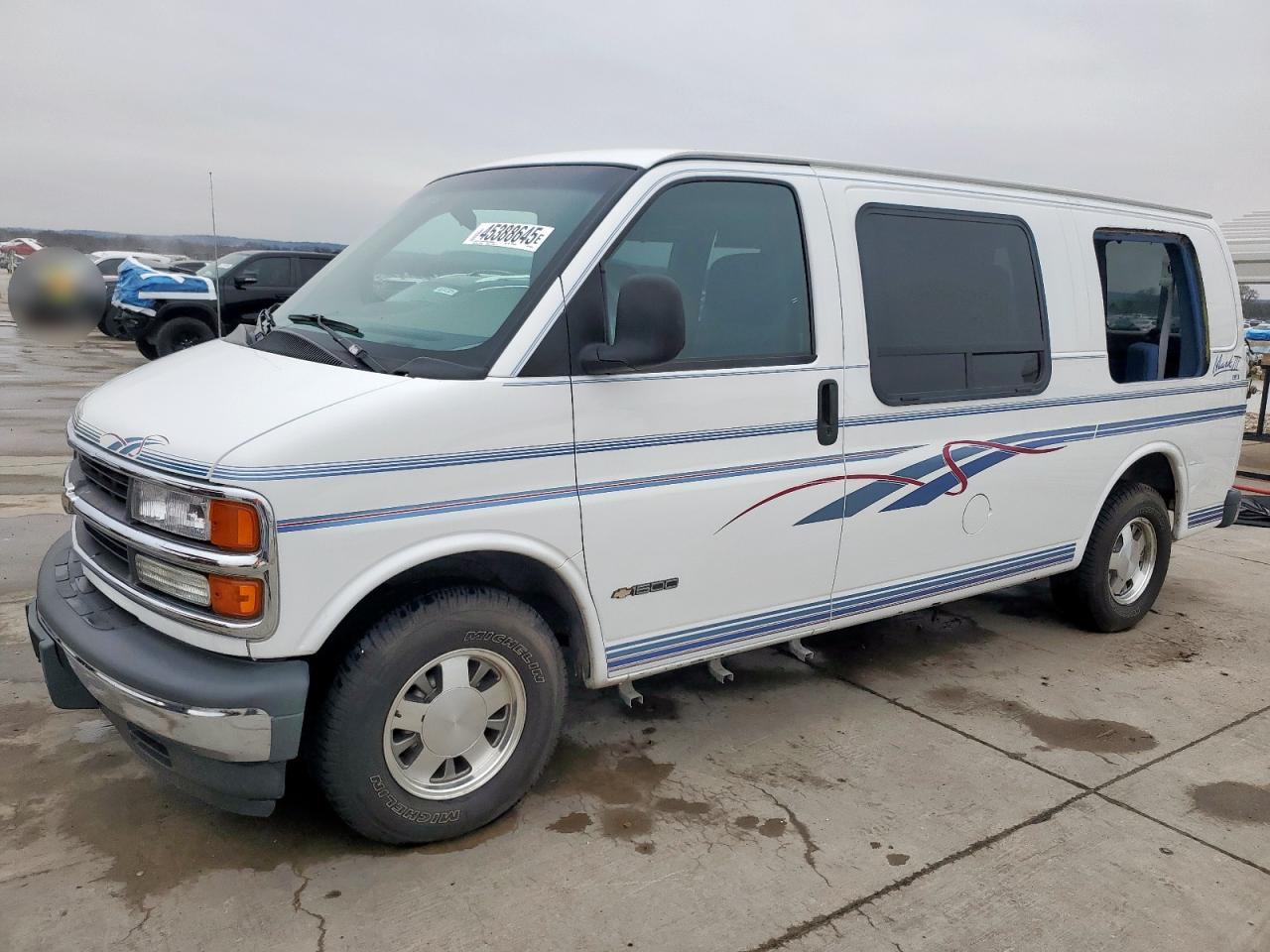 1997 Chevrolet Express G1500 zu verkaufen in Grand Prairie, TX - Vandalism