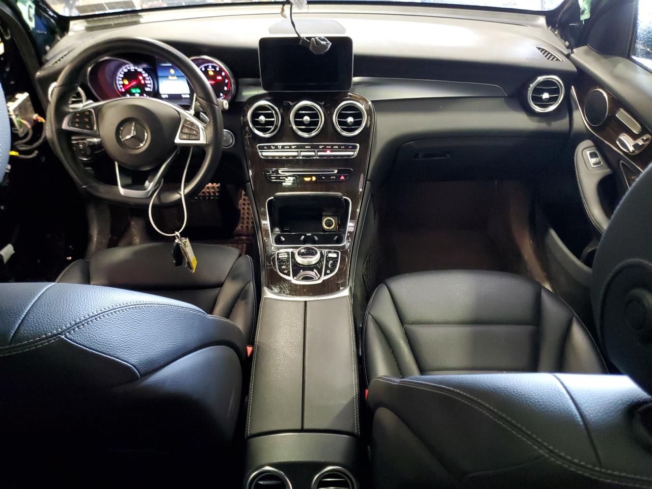 2018 Mercedes-Benz GLC - Image 8