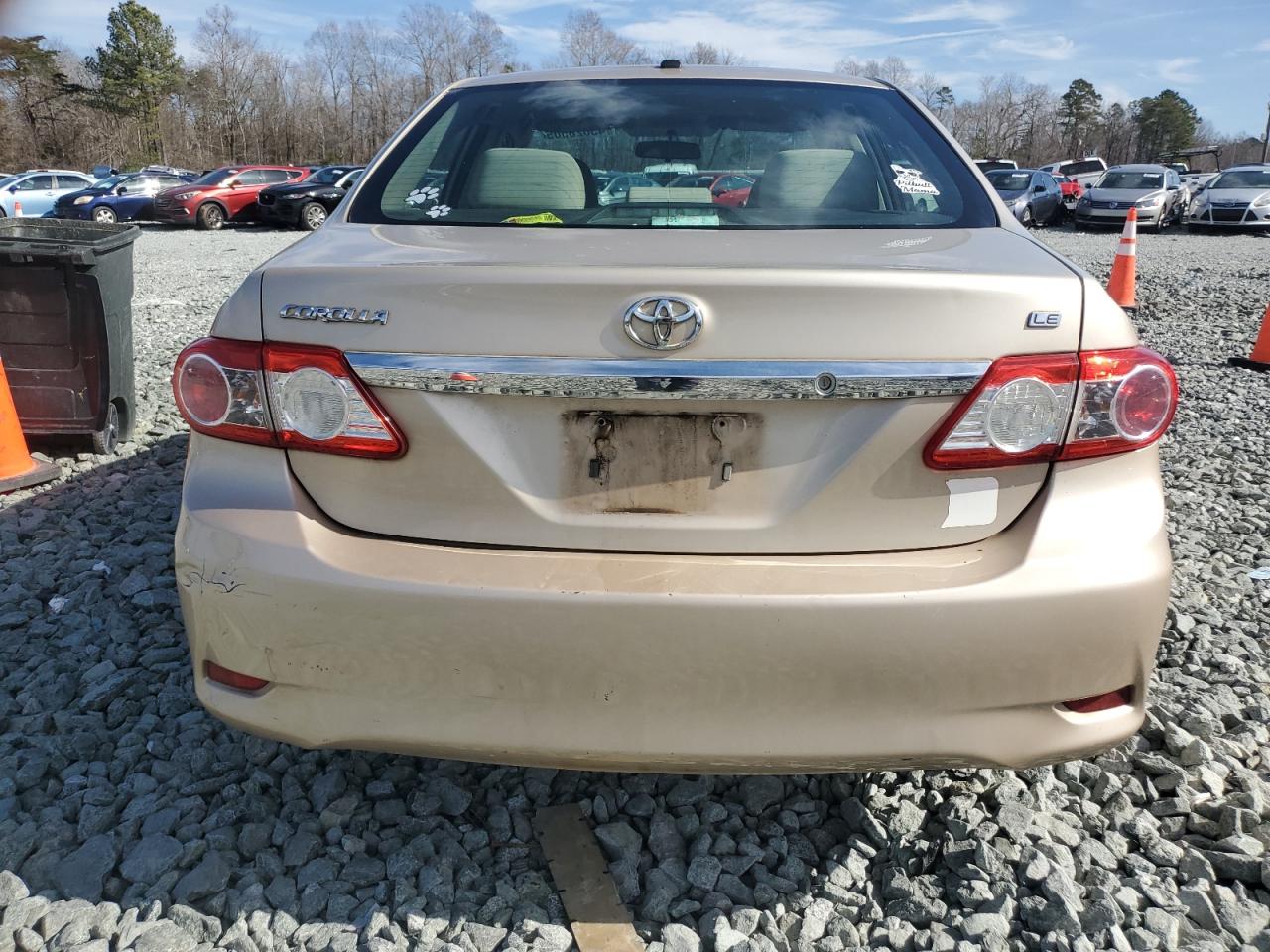 2011 Toyota Corolla - Image 6