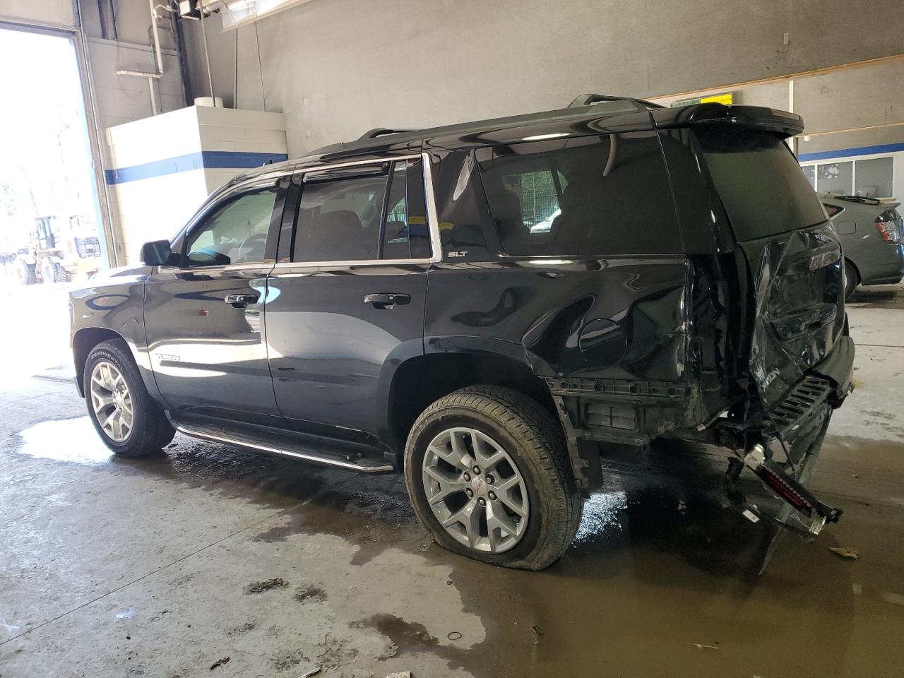 2019 GMC Yukon - Image 2