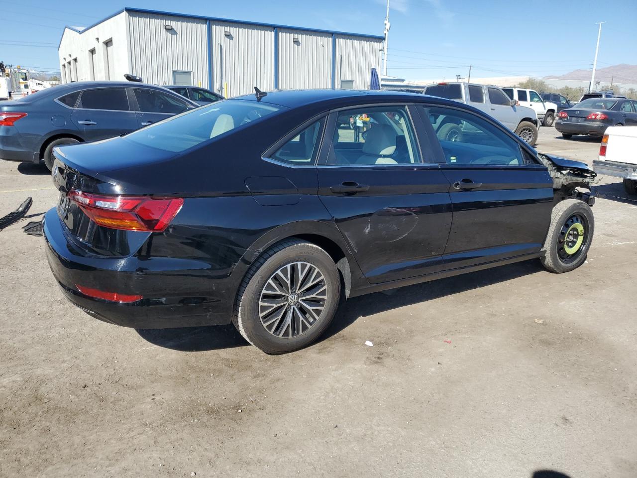 2019 Volkswagen Jetta - Image 3