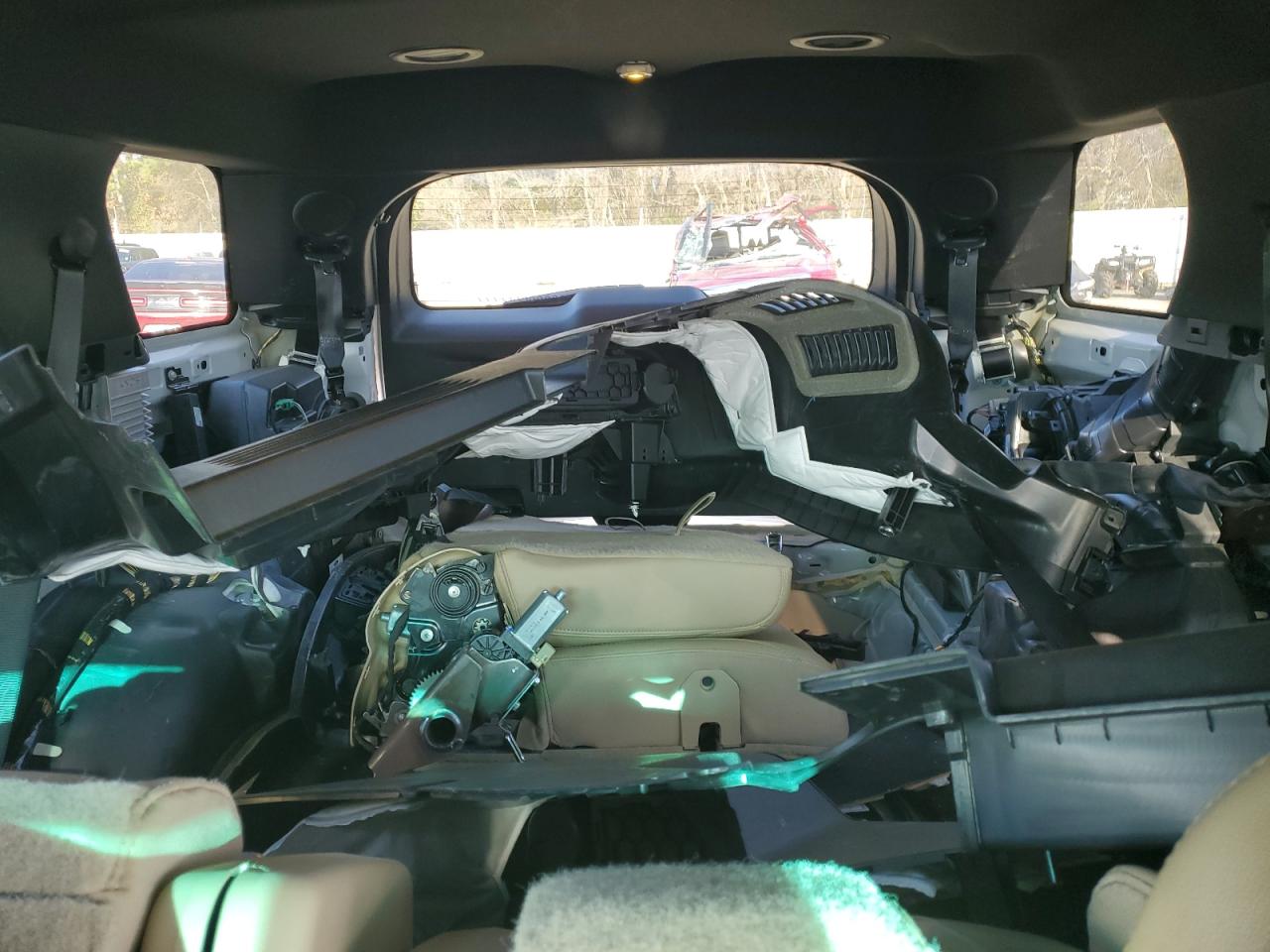 2016 Ford Explorer - Image 10