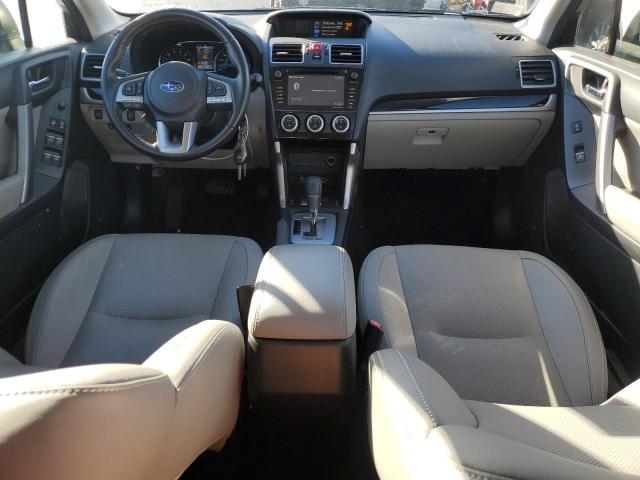  SUBARU FORESTER 2018 Silver