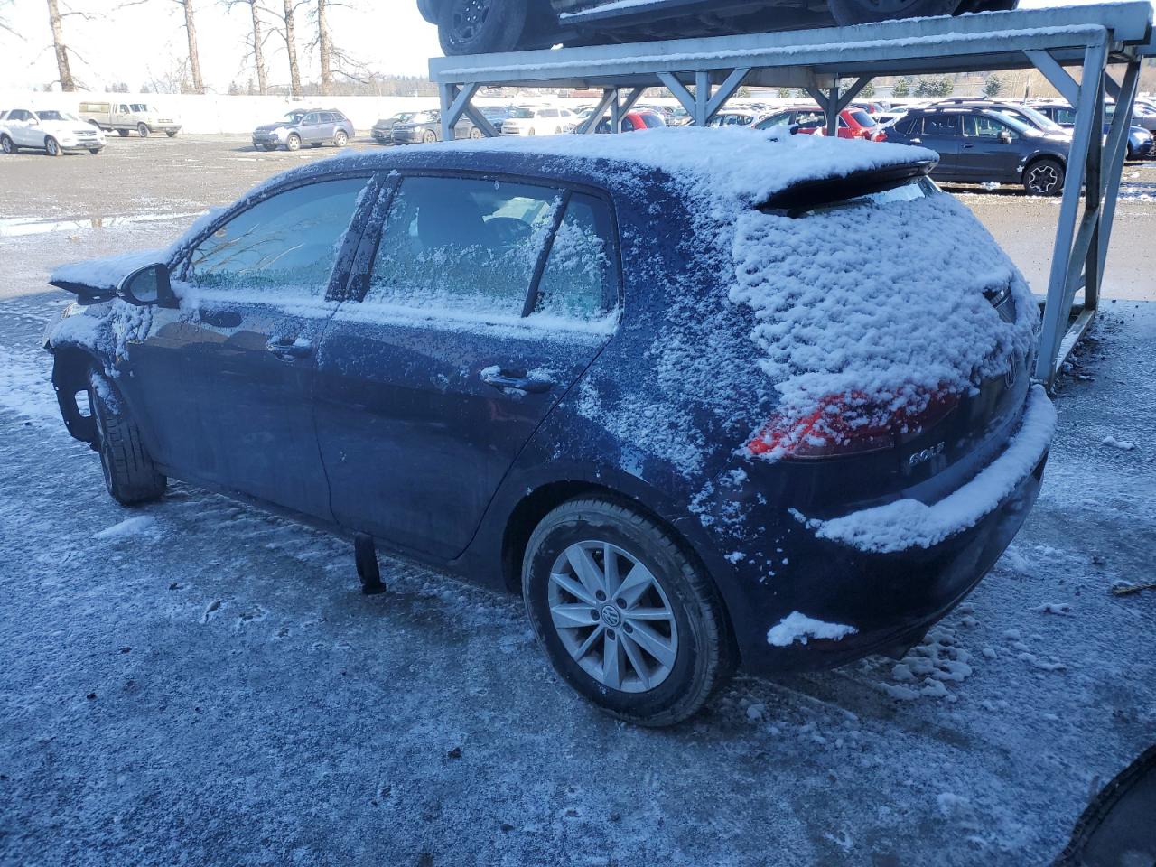 2016 Volkswagen Golf - Image 2