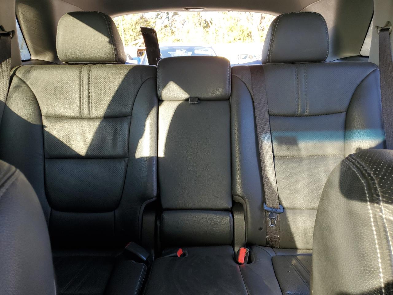 2015 Kia Sorento - Image 10