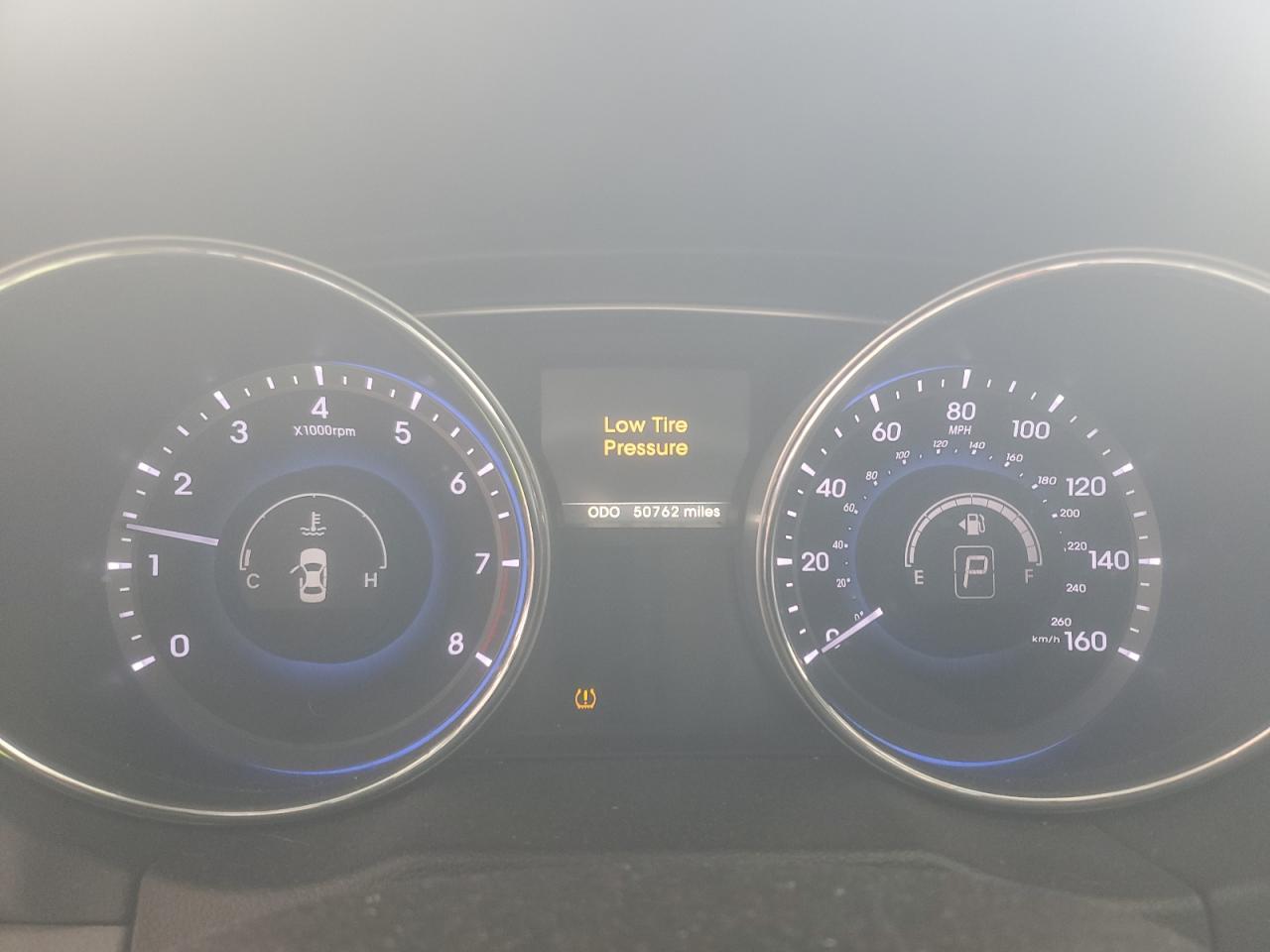 2014 Hyundai Sonata - Image 9