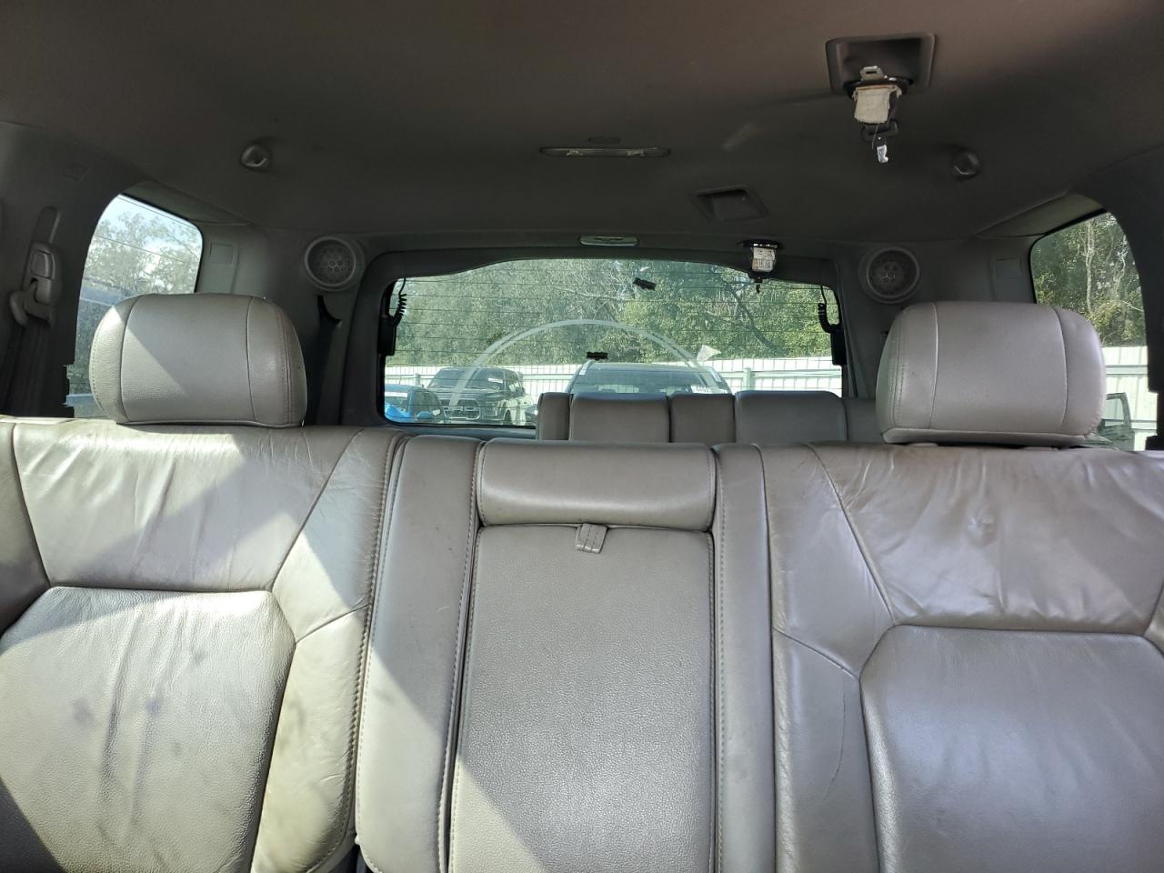 2010 Honda Pilot - Image 10