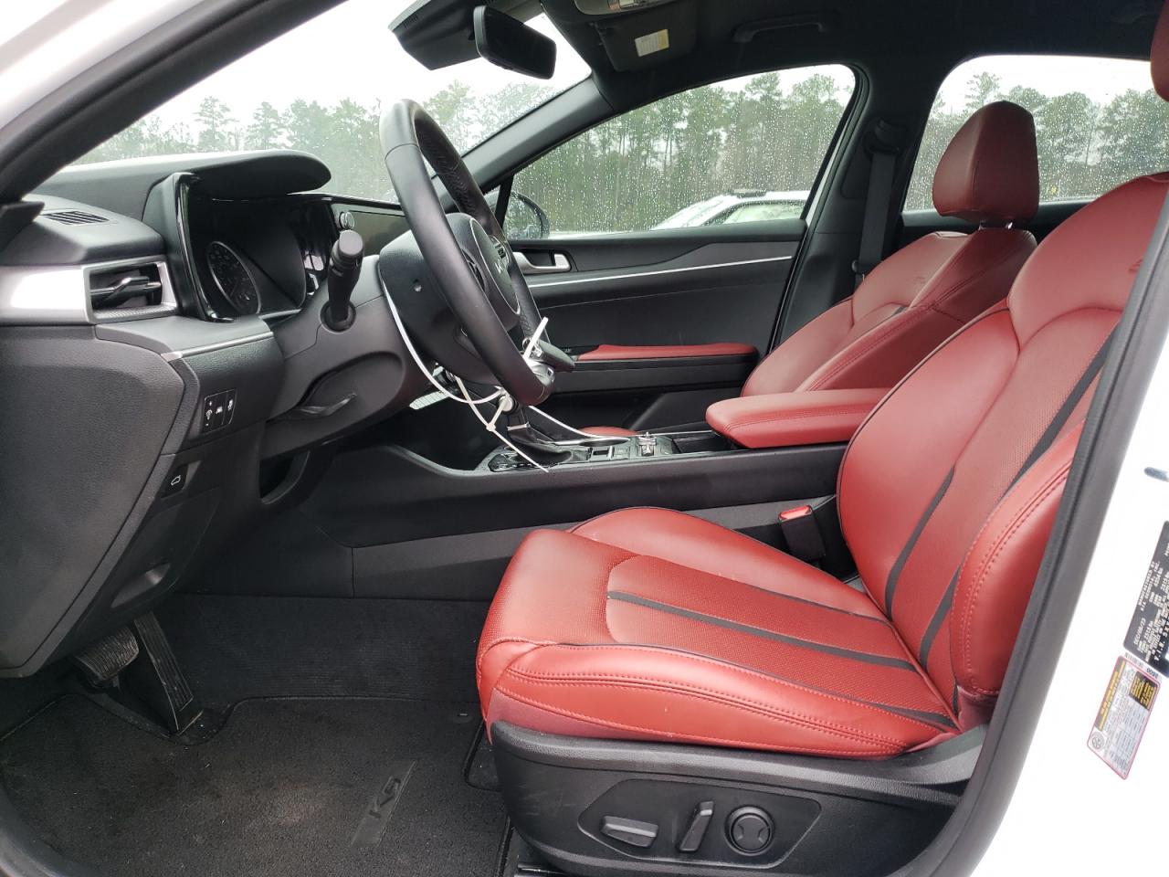 2024 Kia K5 - Image 7