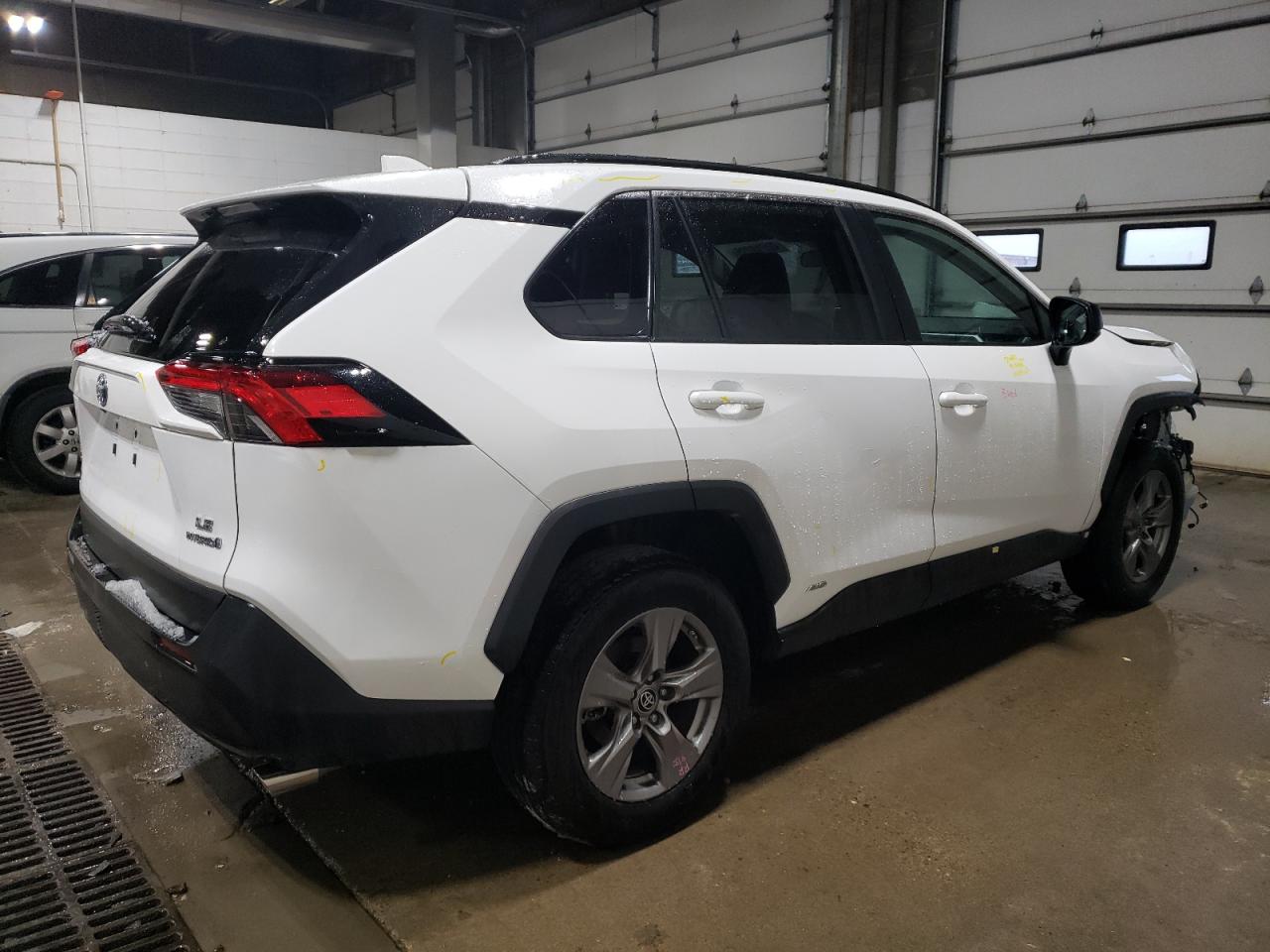 2024 Toyota RAV 4 - Image 3
