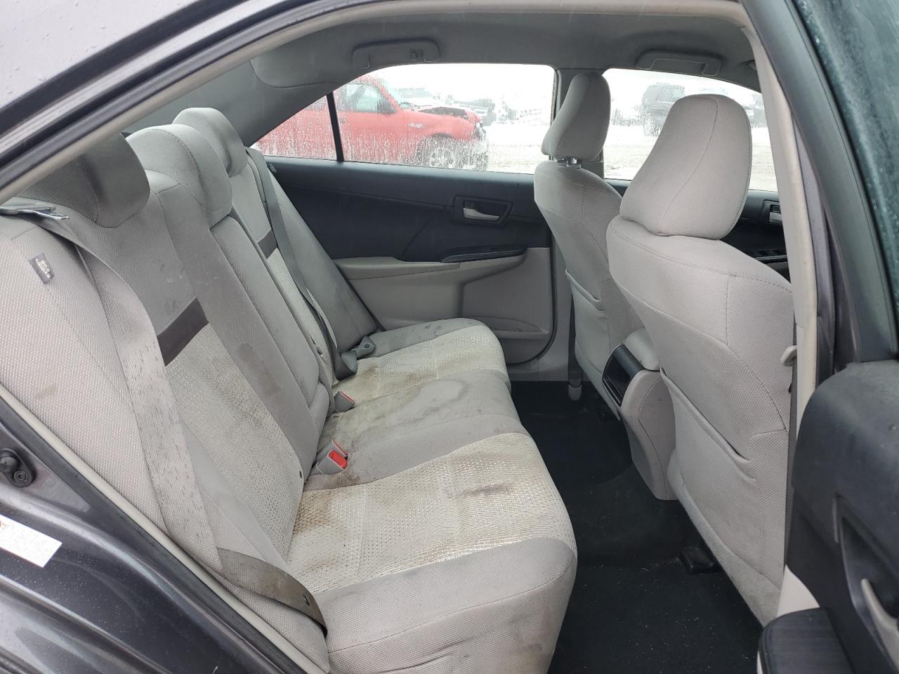 2014 Toyota Camry - Image 10