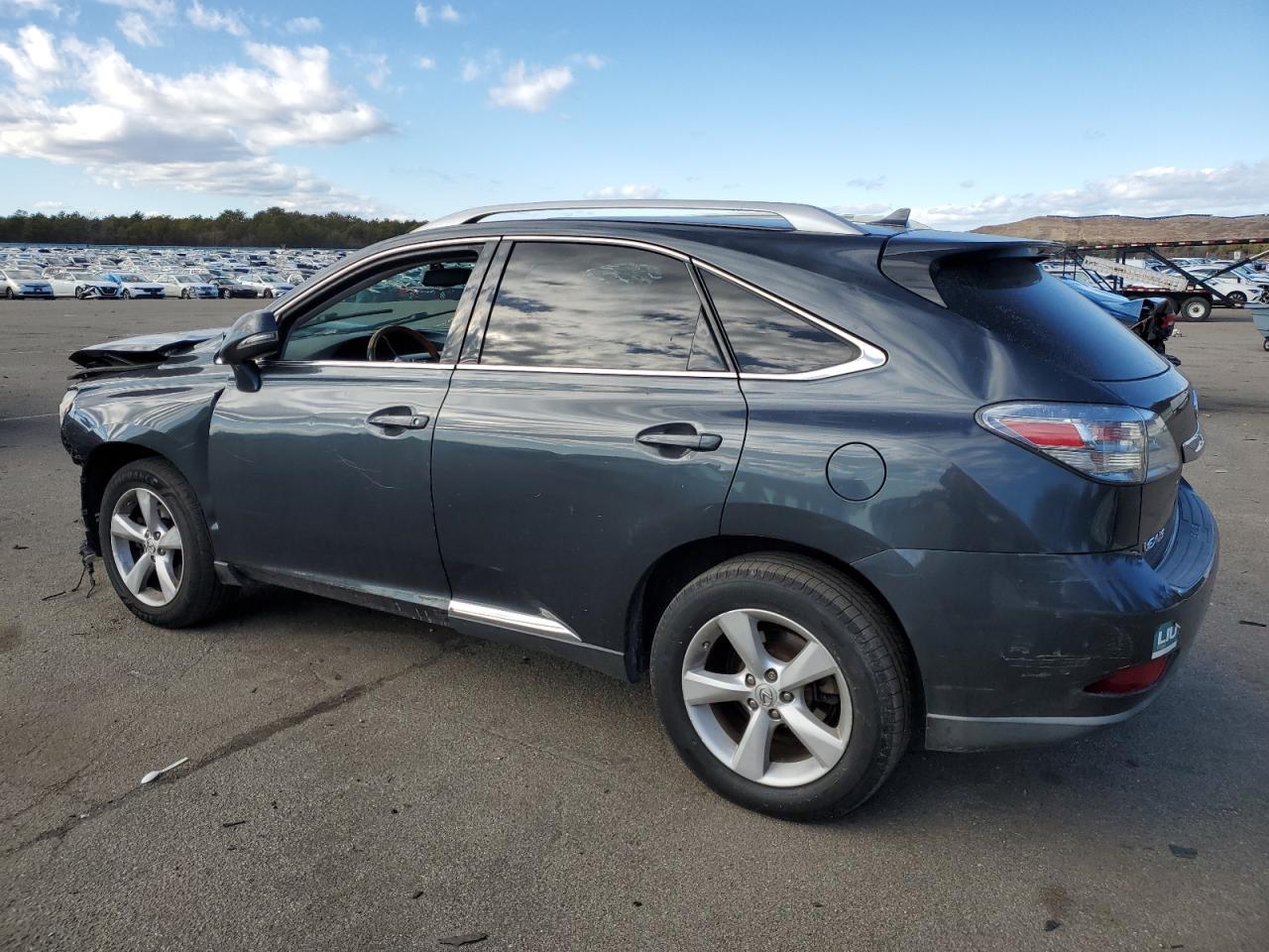 2010 Lexus RX - Image 2