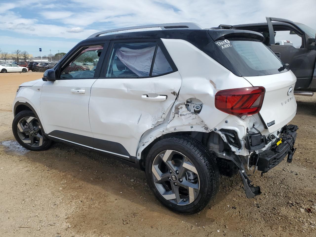 2023 Hyundai Venue - Image 2