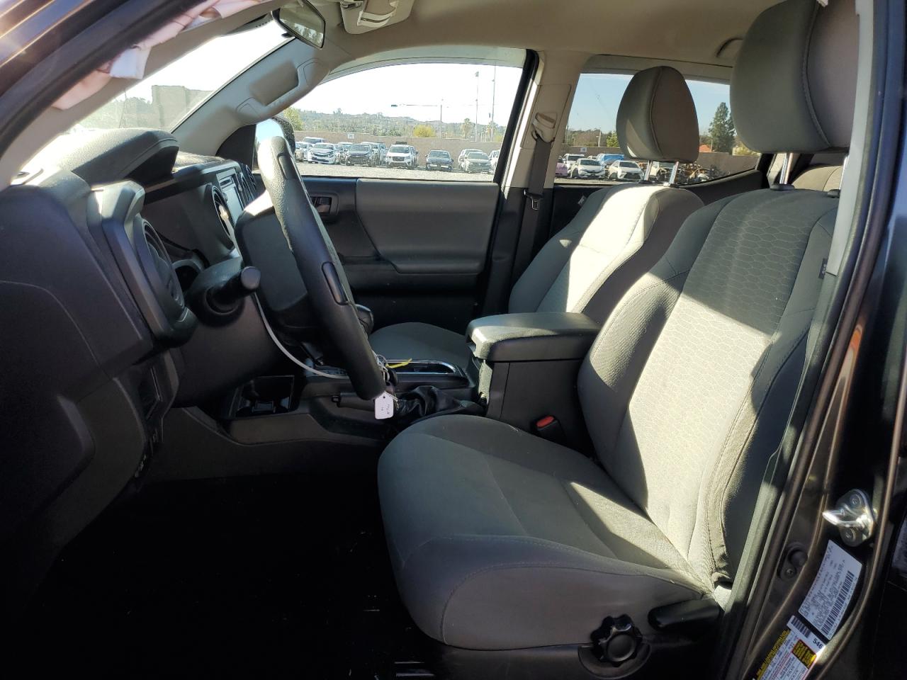 2019 Toyota Tacoma - Image 7