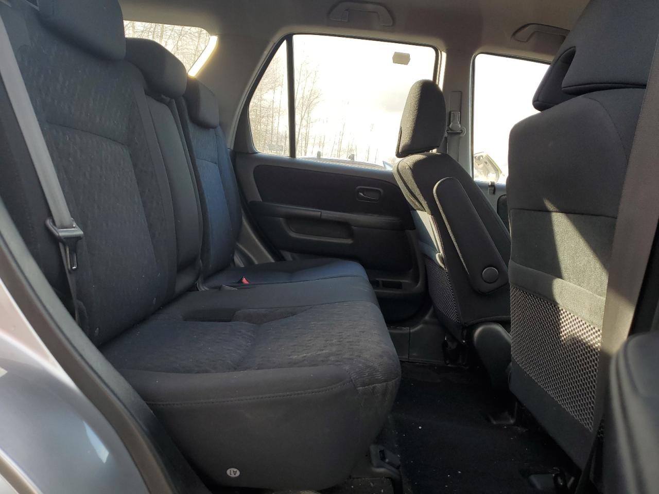 2006 Honda CR-V - Image 11