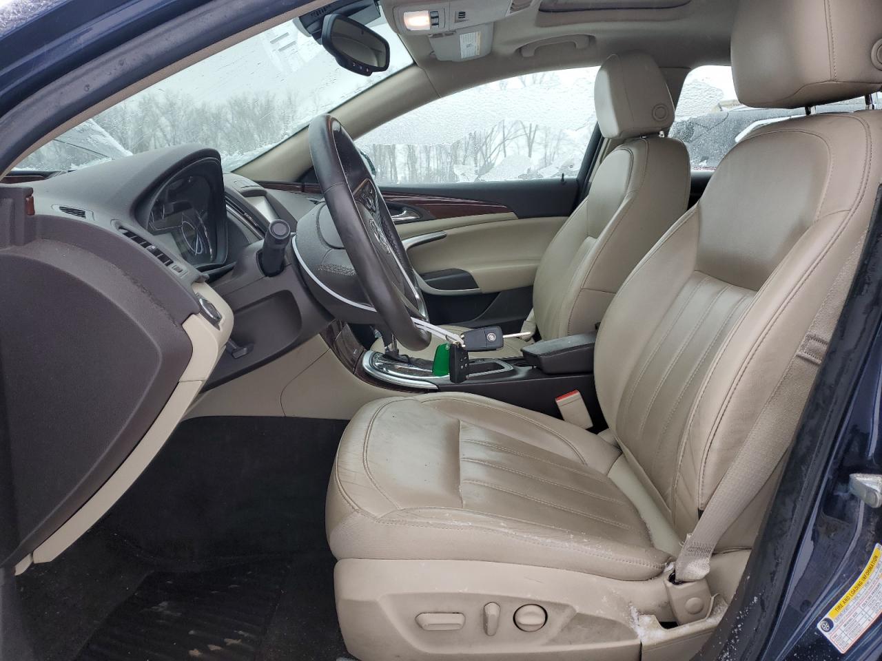 2015 Buick Regal - Image 7