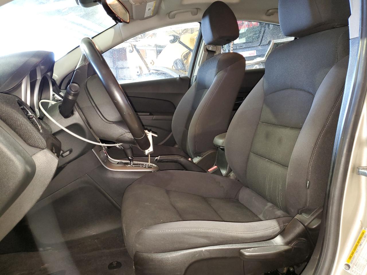 2013 Chevrolet Cruze - Image 7