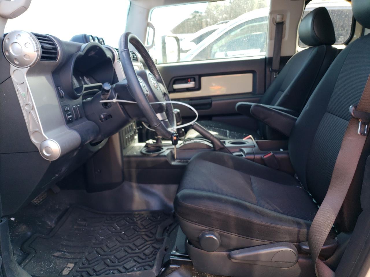 2008 Toyota FJ Cruiser - Image 7