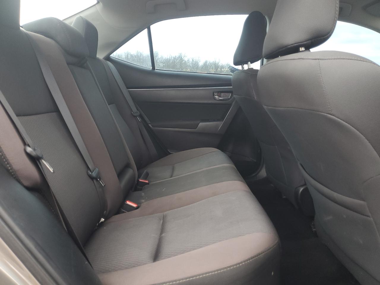 2018 Toyota Corolla - Image 10