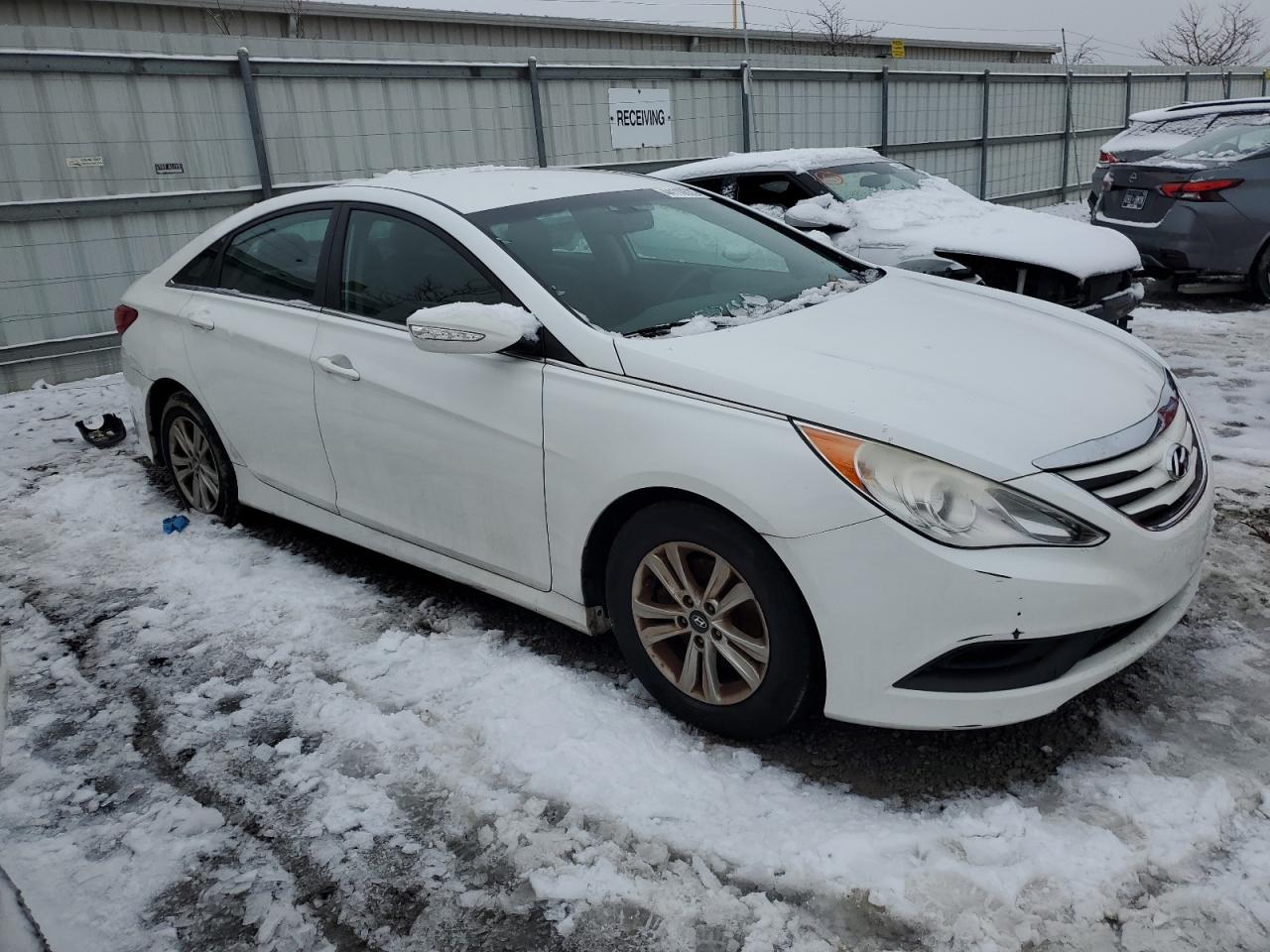 2014 Hyundai Sonata - Image 4