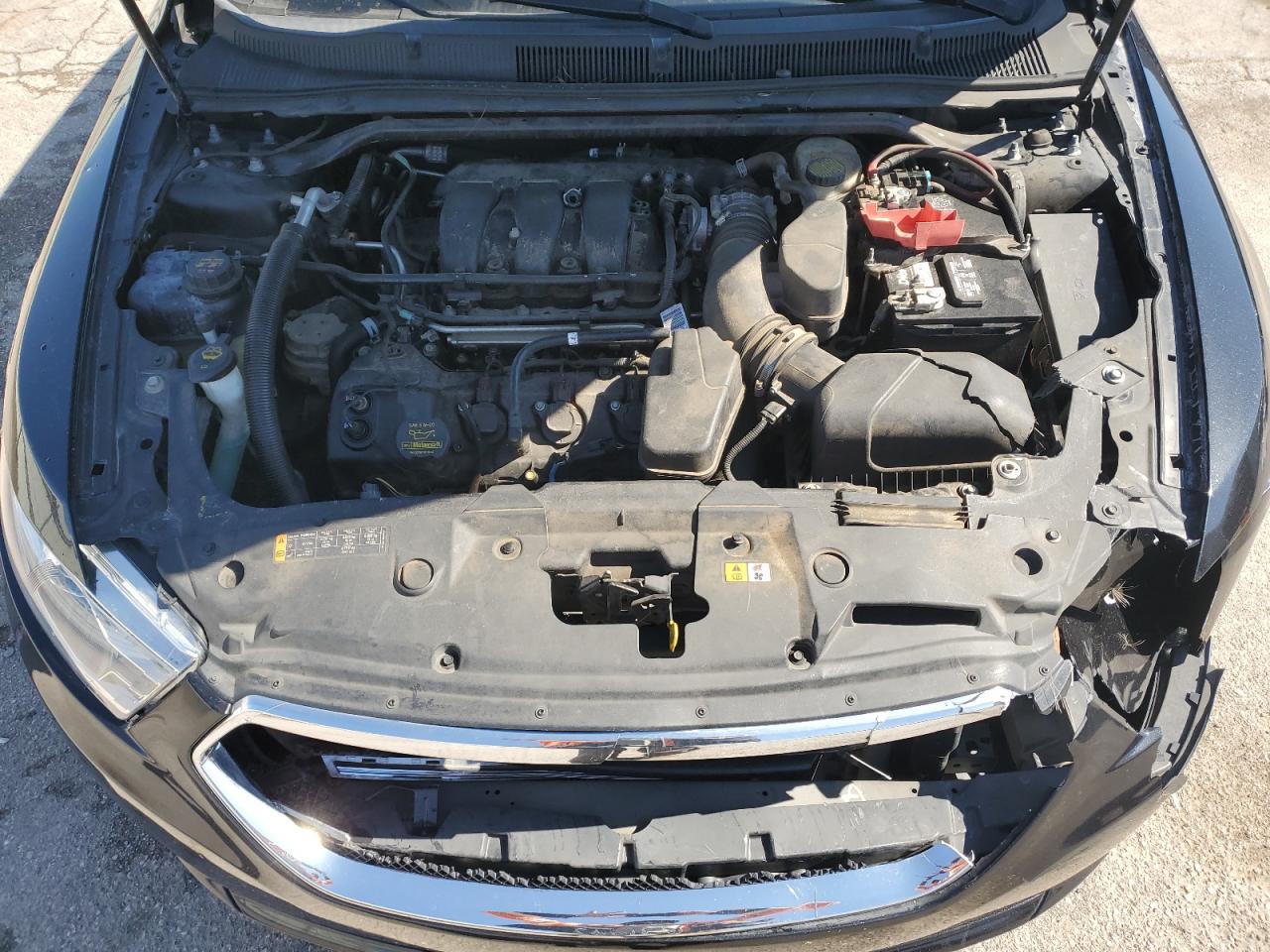 2013 Ford Taurus - Image 11
