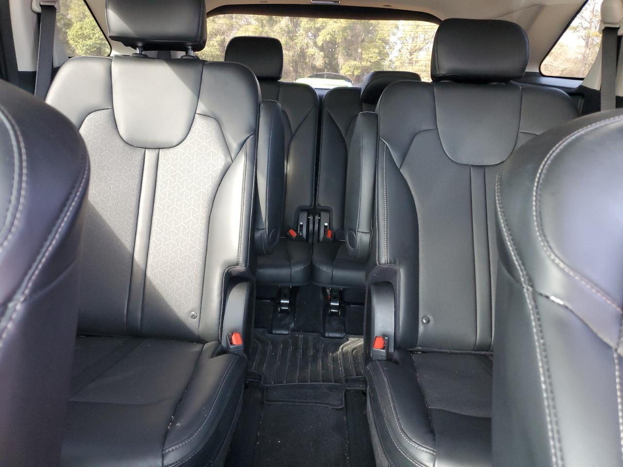 2021 Kia Sorento - Image 10