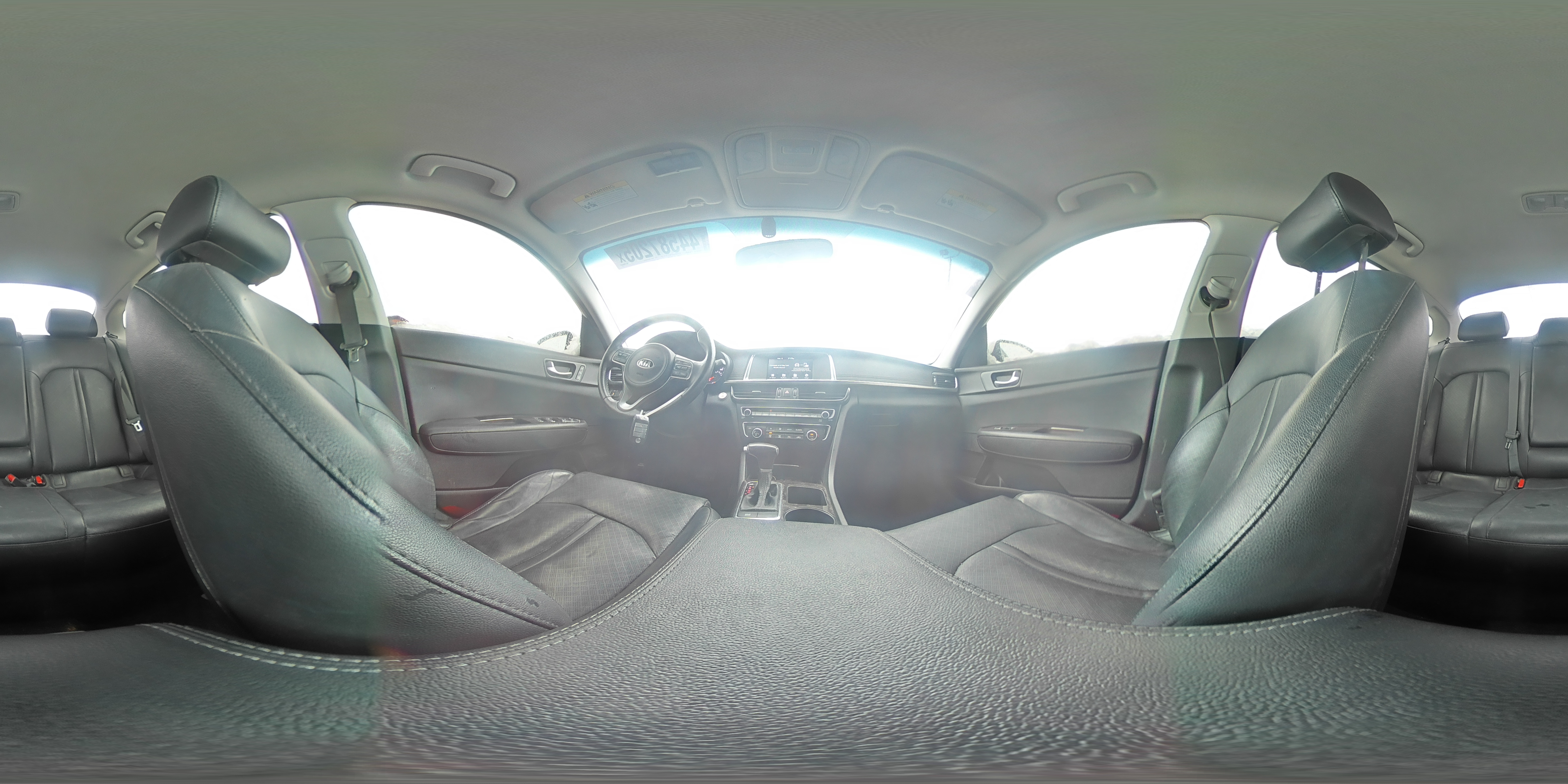 2018 Kia Optima - Image 14