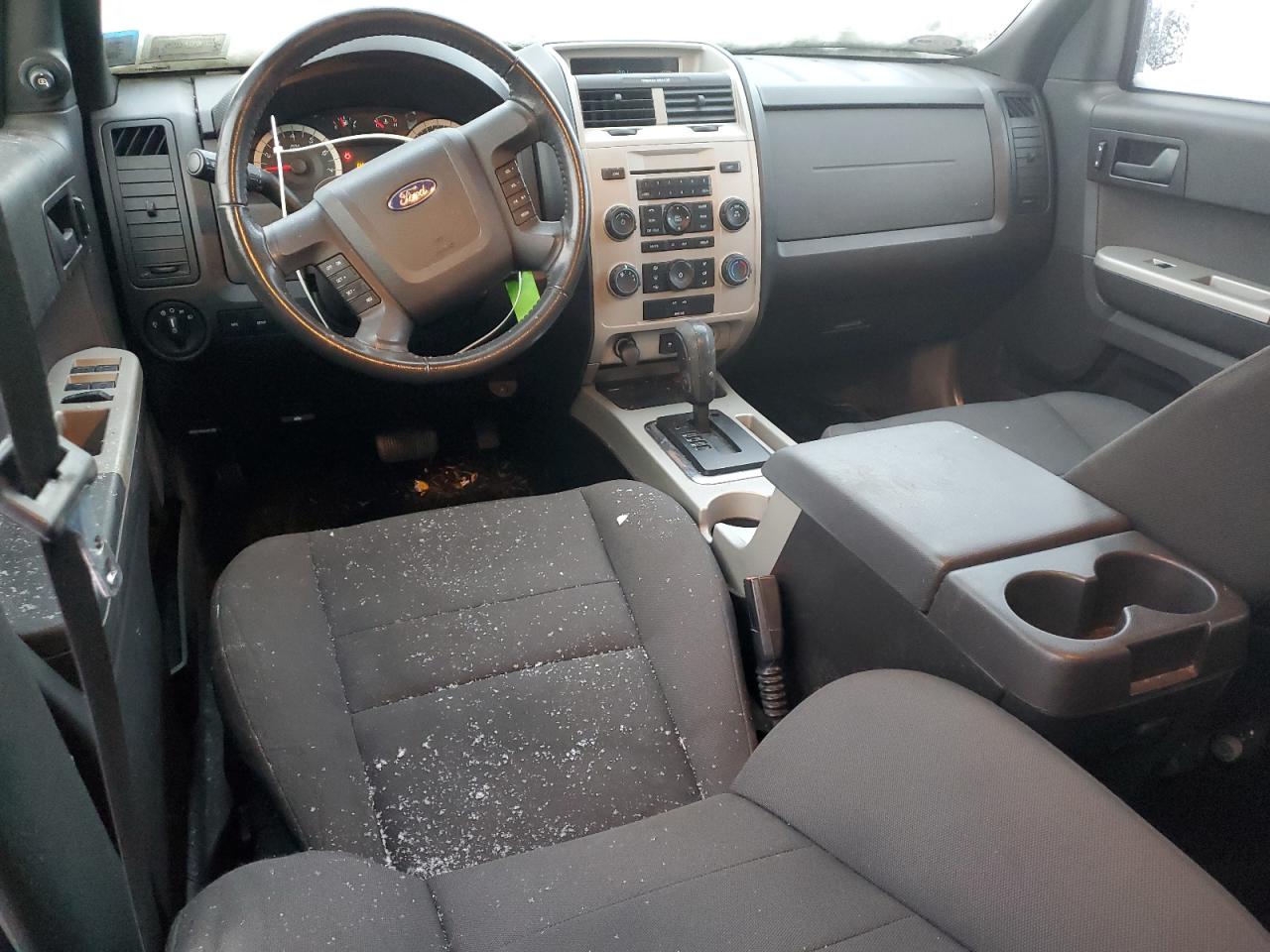 2010 Ford Escape - Image 8