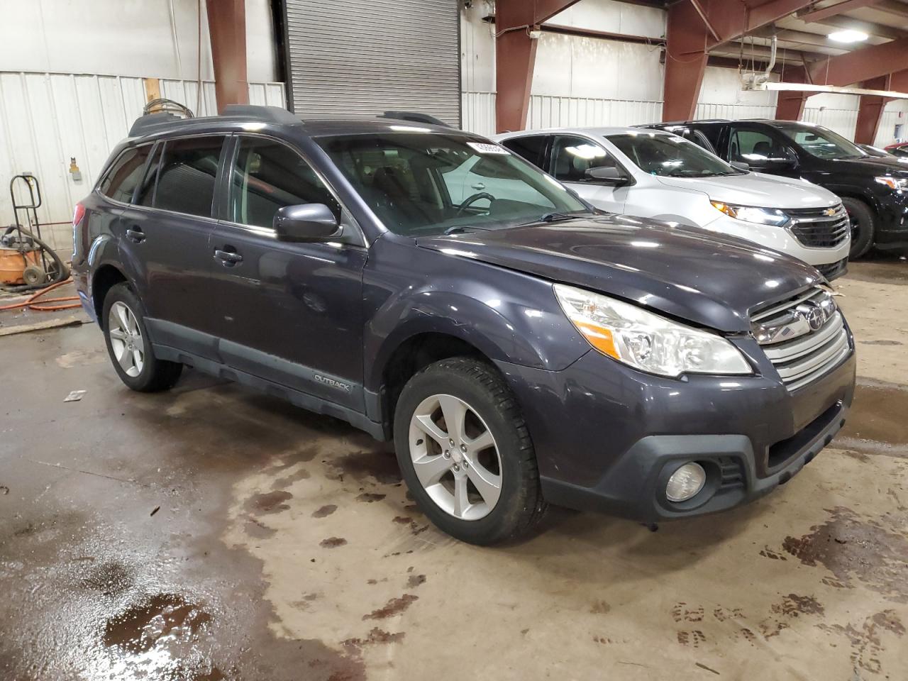 2013 Subaru Outback - Image 4