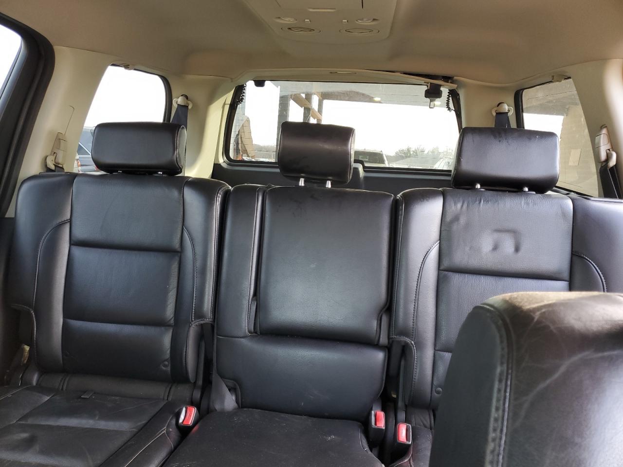 2008 Nissan Armada - Image 10